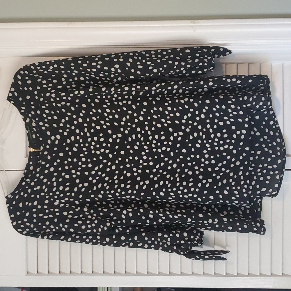 PAPERMOON Larie Tie Sleeve Blouse  Size M  NWOT